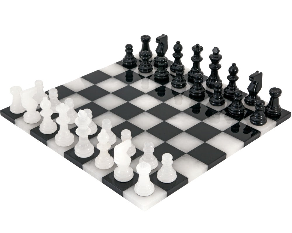 Black and White Edge to Edge Alabaster Chess Set 14 Inches