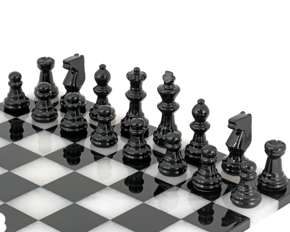 Black and White Edge to Edge Alabaster Chess Set 14 Inches