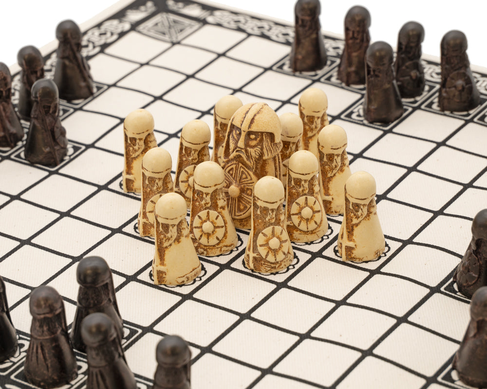 The Viking Game (Hnefatafl)