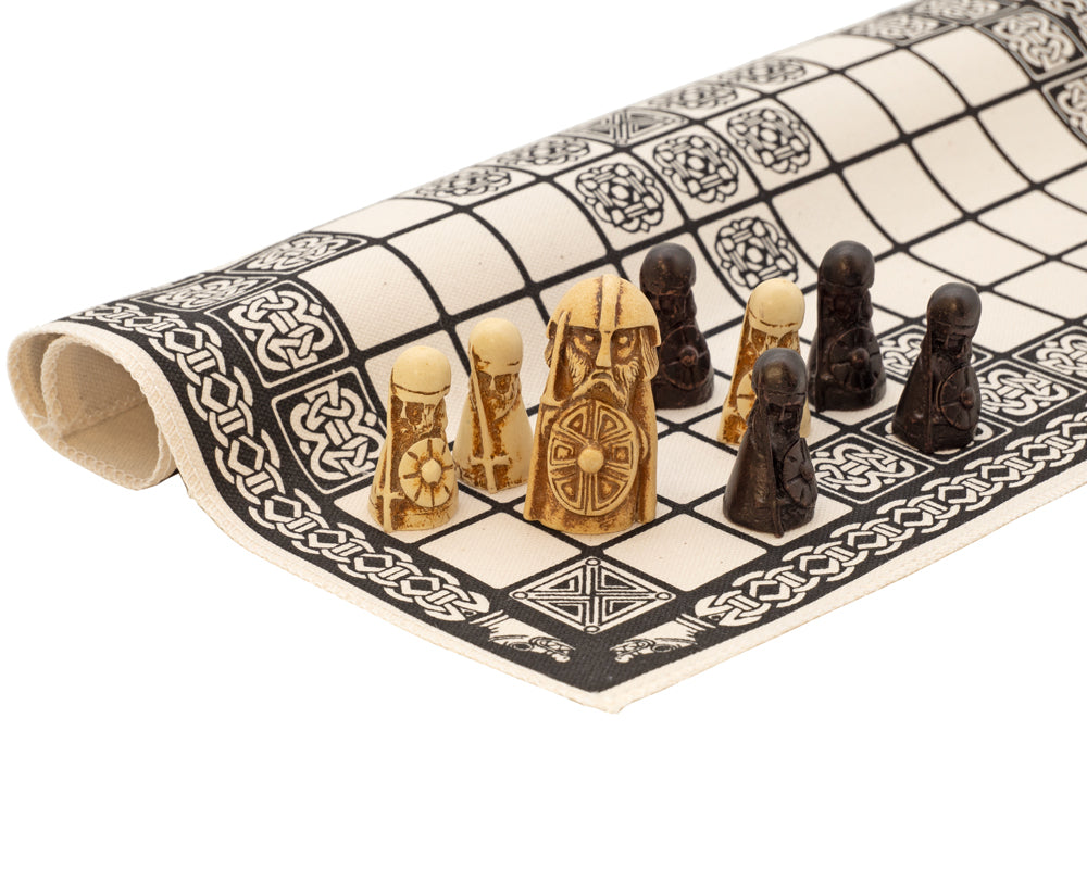 The Viking Game (Hnefatafl)