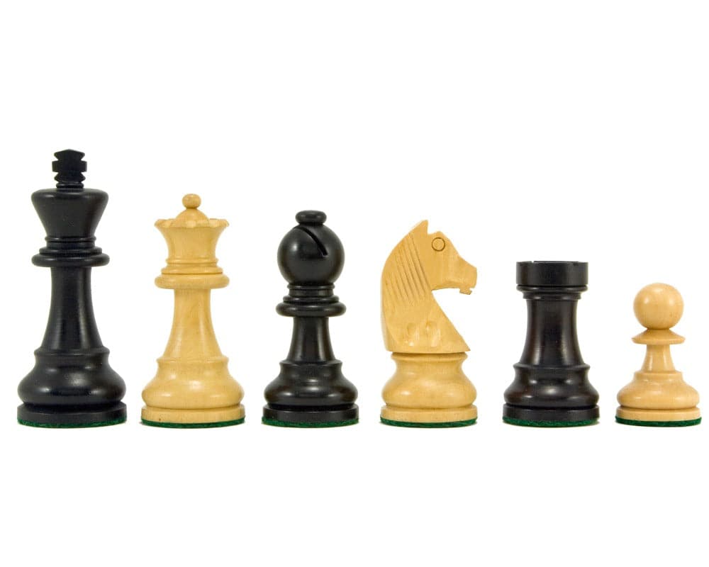 Down Head Knight Ebonised Staunton Pieces 7.6cm