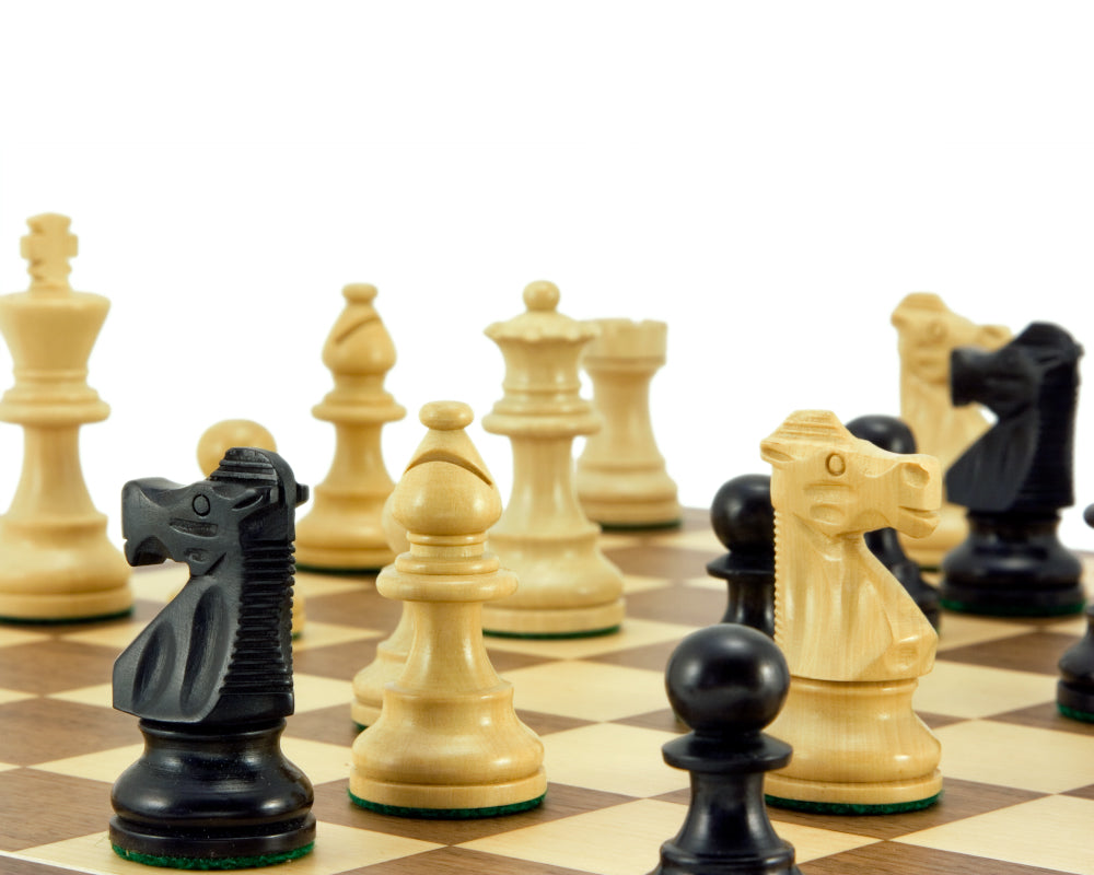 French Knight Ebonised Classic Chess Set