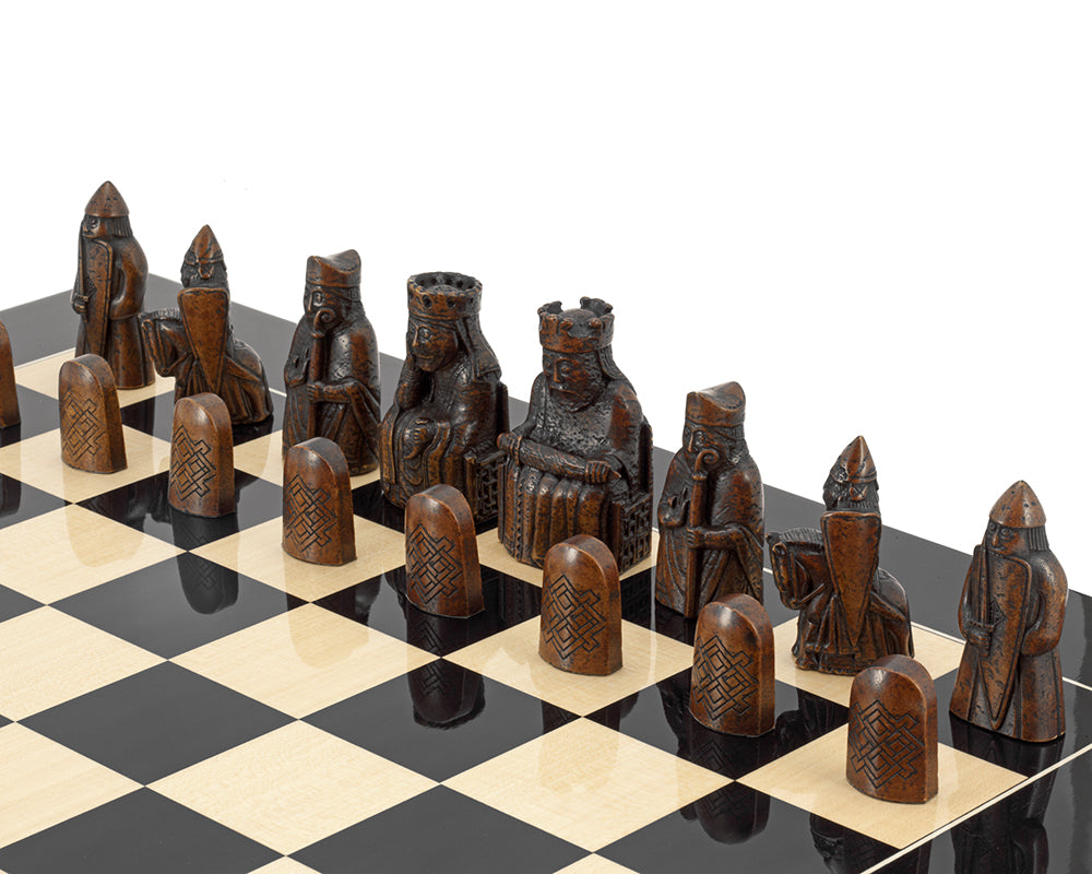 The Isle Of Lewis Black Gloss Chess Set